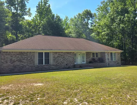 Exterior - 335 W Sheppard St, Stapleton, GA 30823 photo 3 of 14