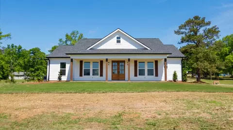 5505 Mended Fences Dr, Appling, GA 30802