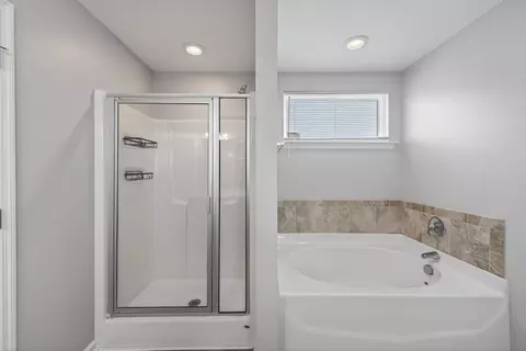 Bath - 3259 Windwood St, Evans, GA 30809 photo 1 of 1