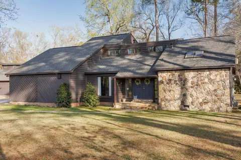 Exterior - 4002 Burning Tree Ln, Augusta, GA 30906 photo 4 of 14