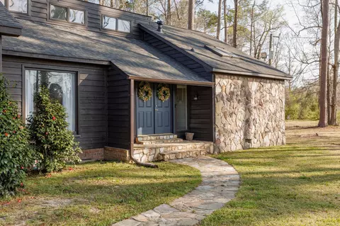 Exterior - 4002 Burning Tree Ln, Augusta, GA 30906 photo 6 of 14