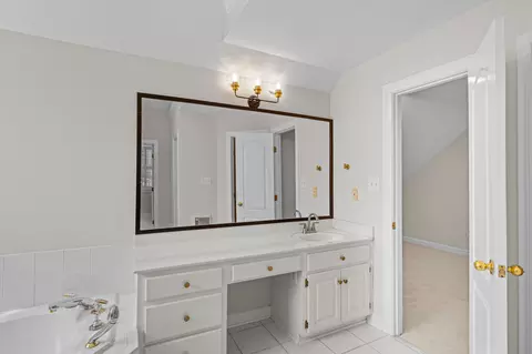 Bath - 3647 Foxfire Pl, Martinez, GA 30907 photo 6 of 9