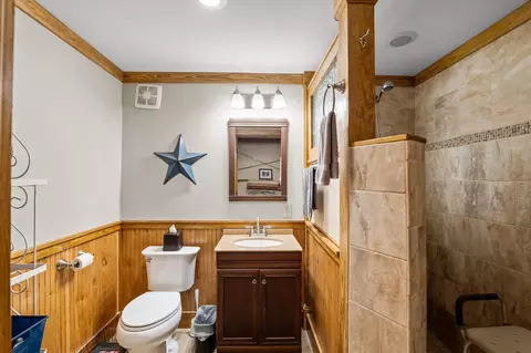Bath - 3918 Full Moon Dr, Appling, GA 30802 photo 6 of 7