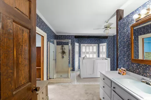 Bath - 3918 Full Moon Dr, Appling, GA 30802 photo 1 of 7