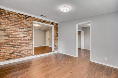 Living - 2916 Panhandle Cir, Augusta, GA 30906 photo 7 of 7