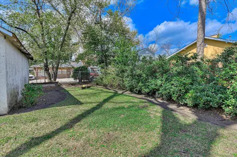 Exterior - 231 Greene St, Augusta, GA 30901 photo 4 of 7