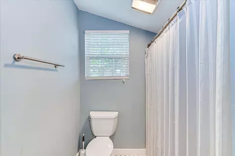 Bath - 231 Greene St, Augusta, GA 30901 photo 2 of 3