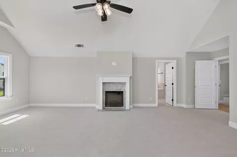 Living - 437 Woodlawn St, Evans, GA 30809 photo 3 of 3