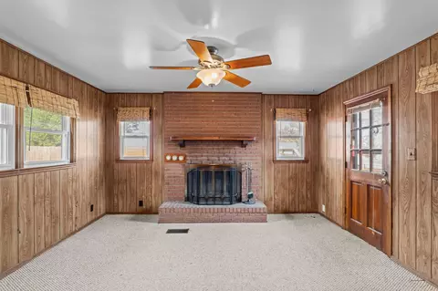 Living - 2415 Eagle Dr, Augusta, GA 30906 photo 6 of 7