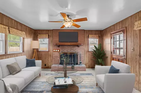 Living - 2415 Eagle Dr, Augusta, GA 30906 photo 7 of 7