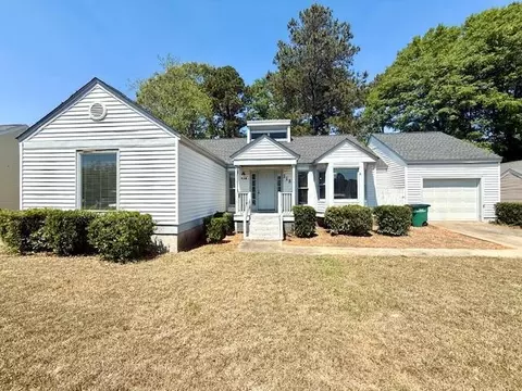 118 Robinwood Dr, Aiken, SC 29803