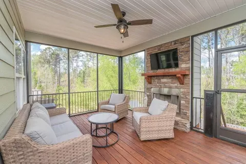 Exterior - 677 Tree Top Trl, Evans, GA 30809 photo 6 of 17