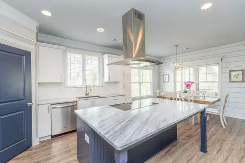 Kitchen - 677 Tree Top Trl, Evans, GA 30809 photo 6 of 7
