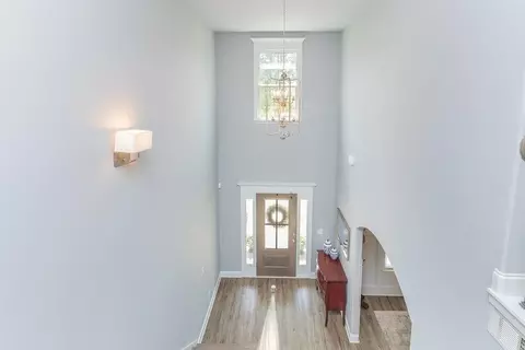 Entry Way - 677 Tree Top Trl, Evans, GA 30809 photo 5 of 8