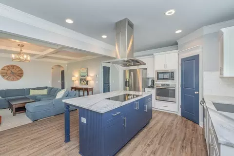 Kitchen - 677 Tree Top Trl, Evans, GA 30809 photo 2 of 7