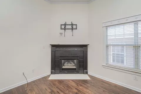 Living - 3771 Boulder Trl, Martinez, GA 30907 photo 2 of 5