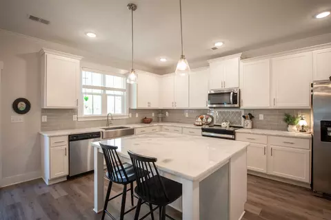 Kitchen - 3464 Hilltop Trl, Evans, GA 30809 photo 4 of 9