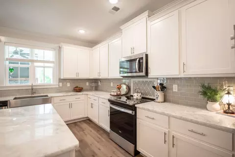 Kitchen - 3464 Hilltop Trl, Evans, GA 30809 photo 9 of 9