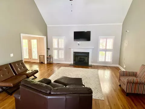 Living - 2223 Millshaven Trl, Evans, GA 30809 photo 4 of 5