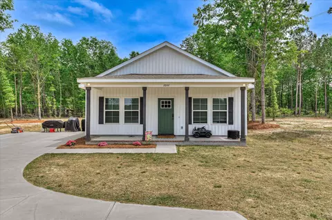 2642 Gays Cir, Dearing, GA 30808