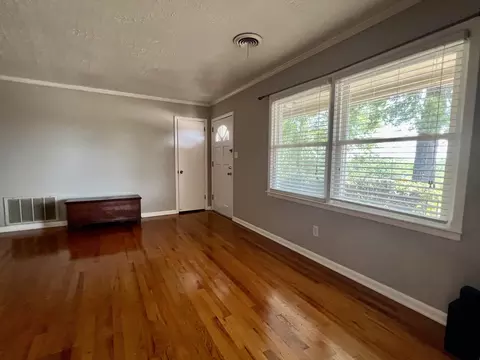 Living - 2535 Sandra Dr, Augusta, GA 30906 photo 4 of 5