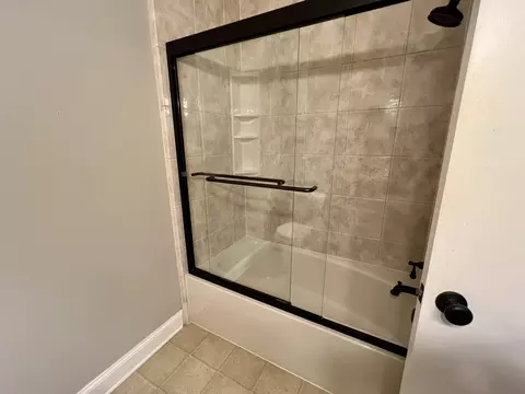 Bath - 2535 Sandra Dr, Augusta, GA 30906 photo 2 of 3
