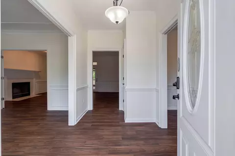 909 Burlington Dr, Evans, GA 30809 photo 4