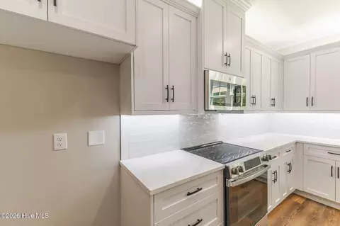 Kitchen - 3604 Byrd Rd, Augusta, GA 30906 photo 5 of 6