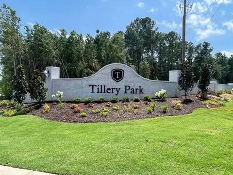 5556 Sweetwater Dr, Grovetown, GA 30813