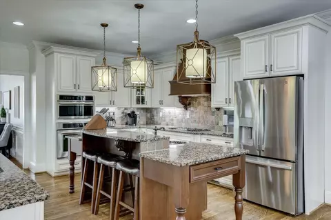 Kitchen - 645 Emerald Xing, Evans, GA 30809 photo 2 of 6