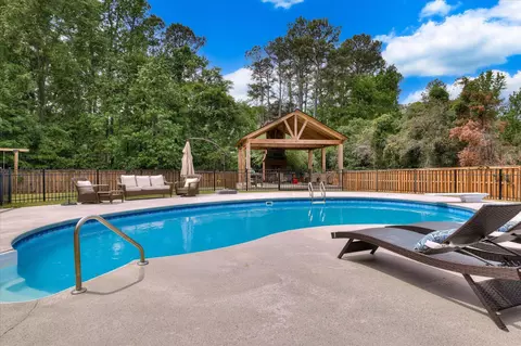 Exterior - 645 Emerald Xing, Evans, GA 30809 photo 3 of 8
