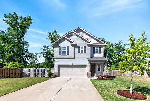 450 Longmeadow Dr, Grovetown, GA 30813