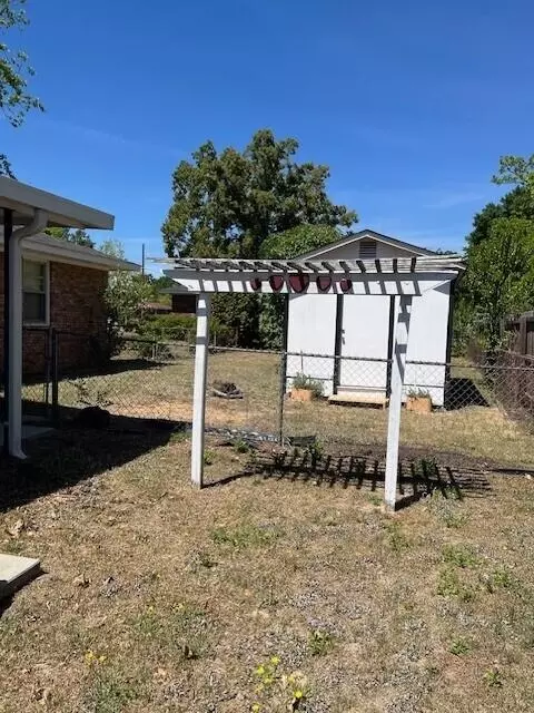 Exterior - 218 Stephens Rd, Martinez, GA 30907 photo 2 of 4
