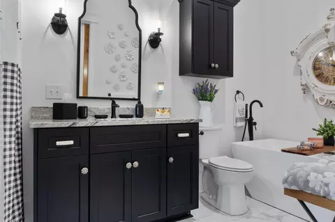 Bath - 3121 Carillon Way, Evans, GA 30809 photo 1 of 10