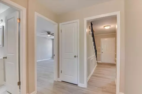 Entry Way - 4599 Hickory Dr, Evans, GA 30809 photo 4 of 4