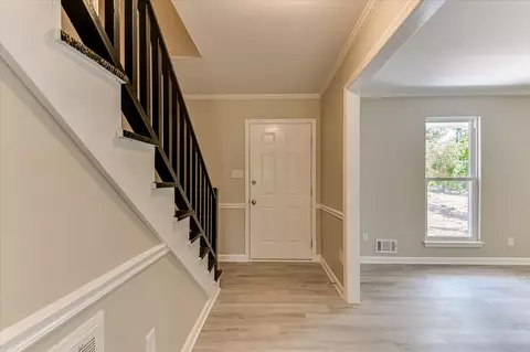 Entry Way - 4599 Hickory Dr, Evans, GA 30809 photo 1 of 4