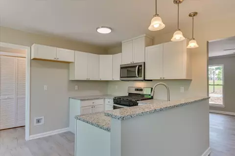 Kitchen - 4599 Hickory Dr, Evans, GA 30809 photo 1 of 6