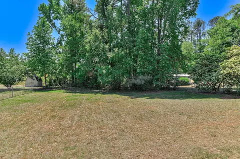 Exterior - 3009 Mabus Dr, Augusta, GA 30909 photo 4 of 6
