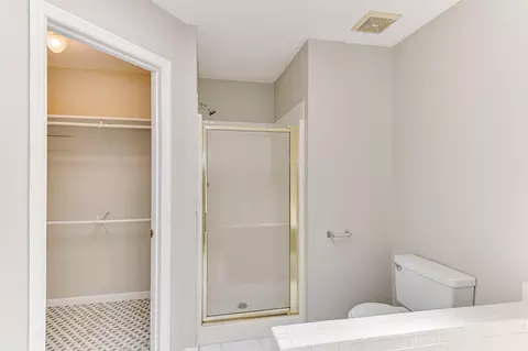 Bath - 3009 Mabus Dr, Augusta, GA 30909 photo 2 of 3