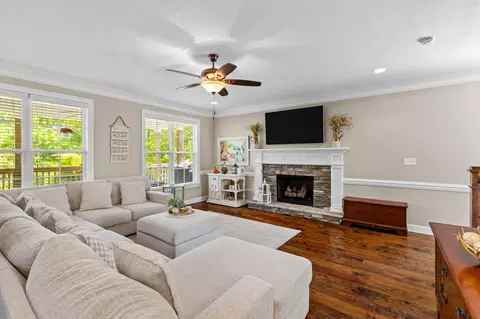 Living - 845 Glencoe Way, Evans, GA 30809 photo 1 of 2