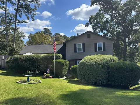Exterior - 340 Oakleaf Ct, Martinez, GA 30907 photo 2 of 8