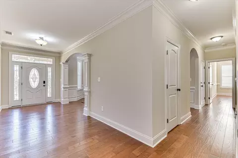Entry Way - 514 Hardwick Ct, Evans, GA 30809 photo 5 of 8