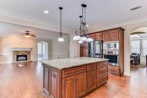 Kitchen - 514 Hardwick Ct, Evans, GA 30809 photo 4 of 6