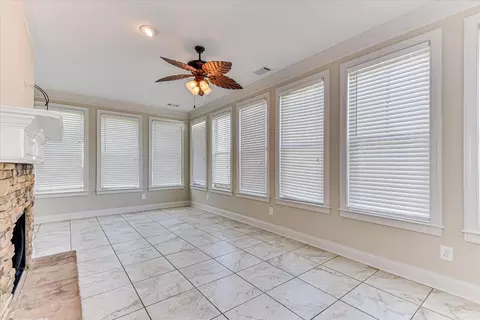 Living - 514 Hardwick Ct, Evans, GA 30809 photo 5 of 12