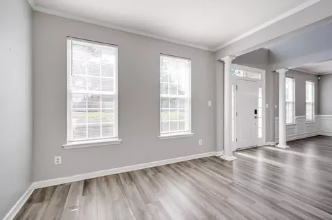 Living - 4465 Andover Dr, Evans, GA 30809 photo 2 of 6