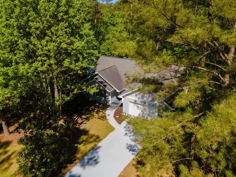 View/Area - 219 Windy Cir, Mccormick, SC 29835 photo 2 of 4