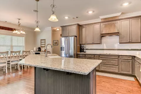 Kitchen - 5762 Whispering Pines Way, Evans, GA 30809 photo 4 of 7