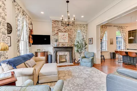 Living - 416 3rd St, Augusta, GA 30901 photo 4 of 5