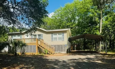 39 Inglewood Cir, Saint Helena Island, SC 29920