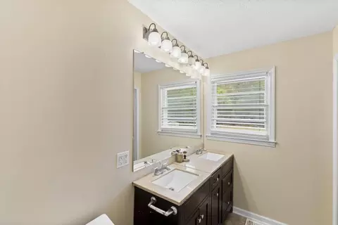 Bath - 460 Archie Ware Rd, Ridge Spring, SC 29129 photo 2 of 3